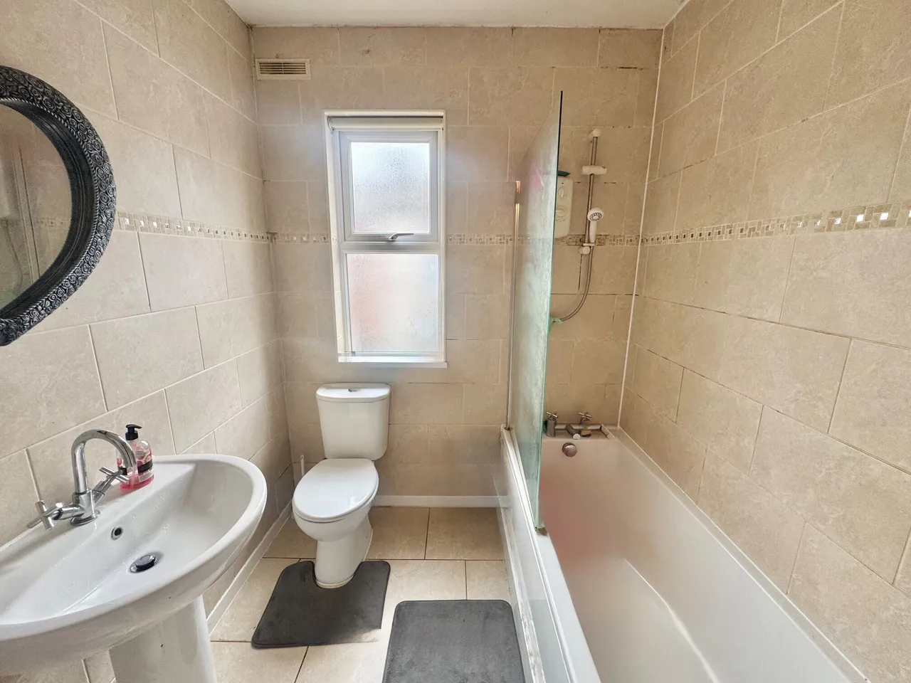 Orleans Road, L13, photo 6