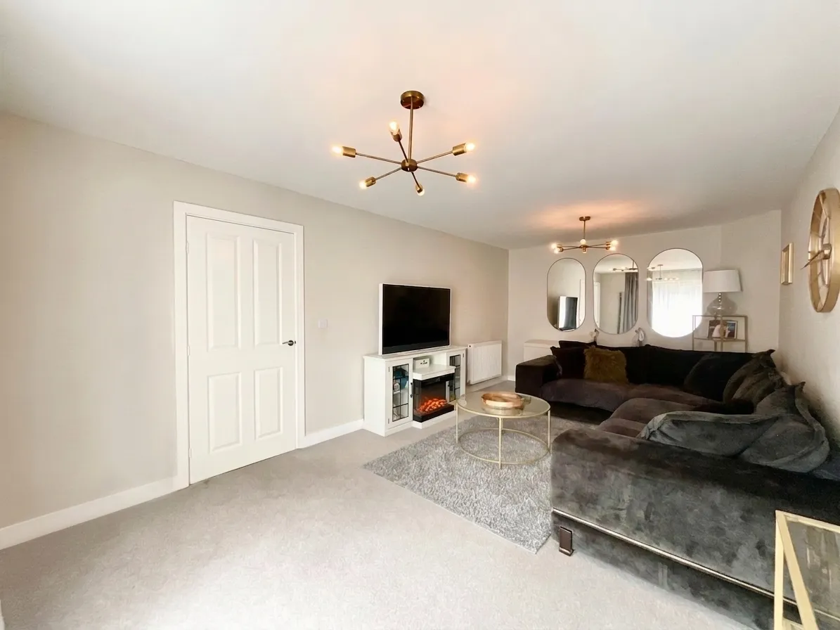 Clydesdale Avenue, Newcastle, ST5, photo 3