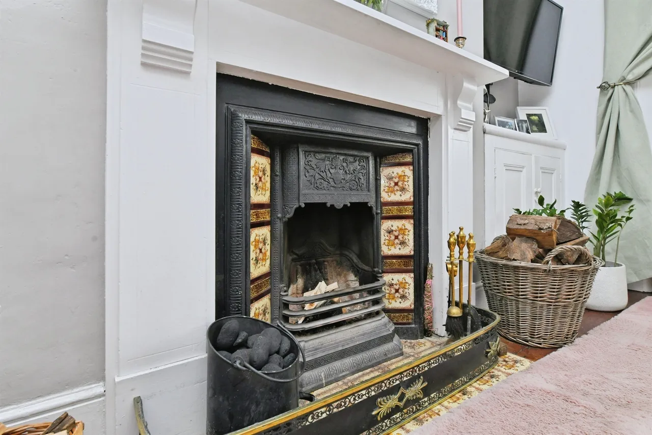 Homer Park, Saltash, PL12, photo 7