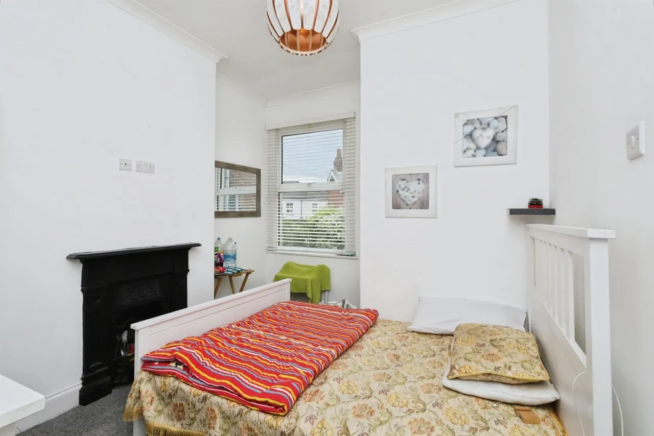 Whitley Road, Eastbourne, photo 7