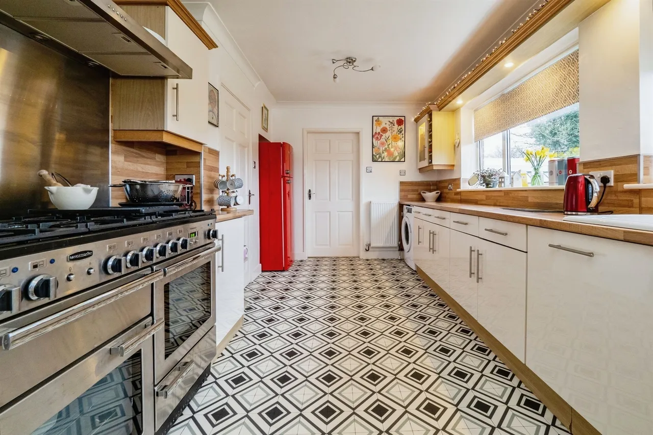 Southgate, HORNSEA, photo 4