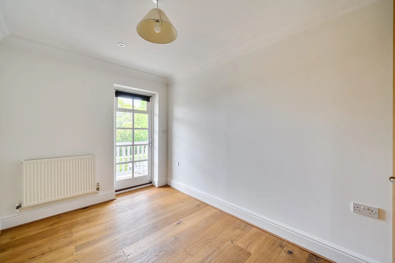 Western Lane, Odiham, RG29, photo 11