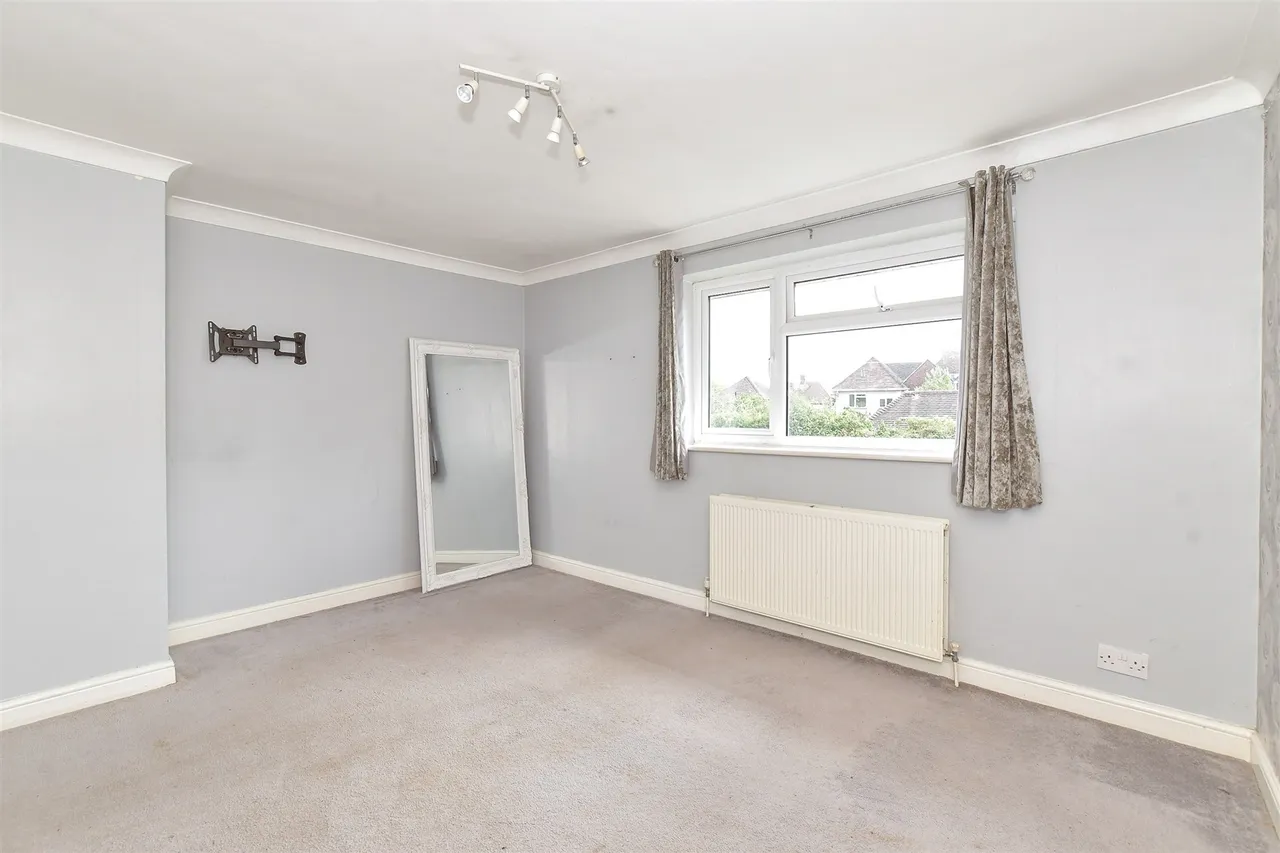 Marden Avenue, Chichester, PO19, photo 11