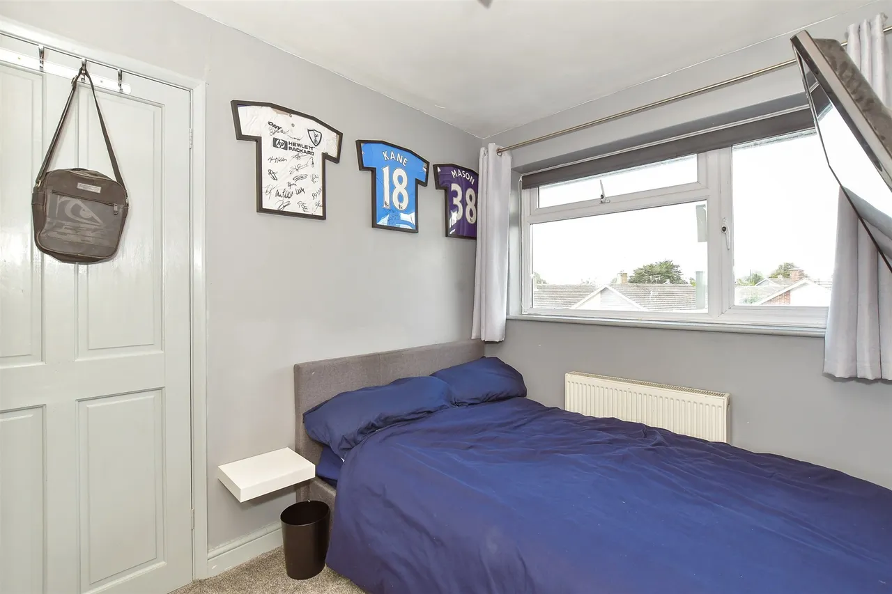 Marden Avenue, Chichester, PO19, photo 9