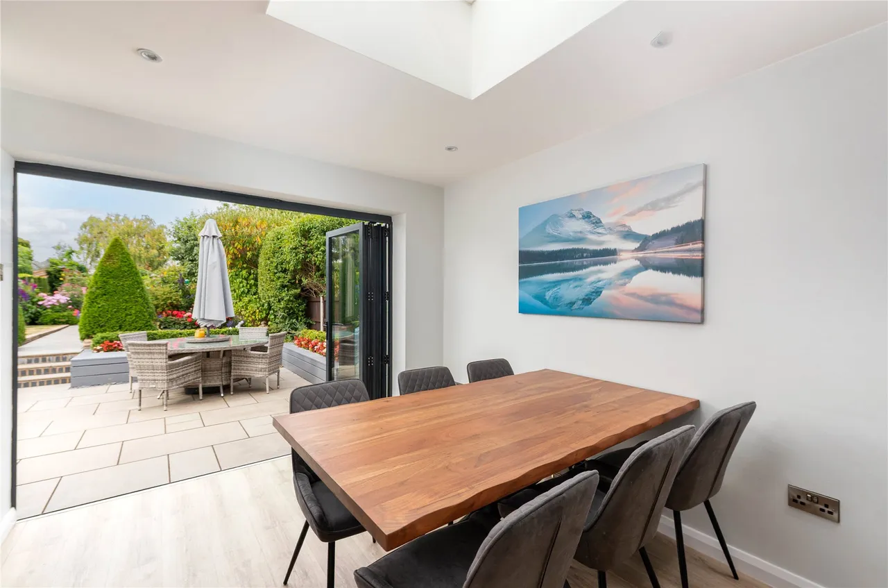 The Beeches, Deanshanger, MK19, photo 13
