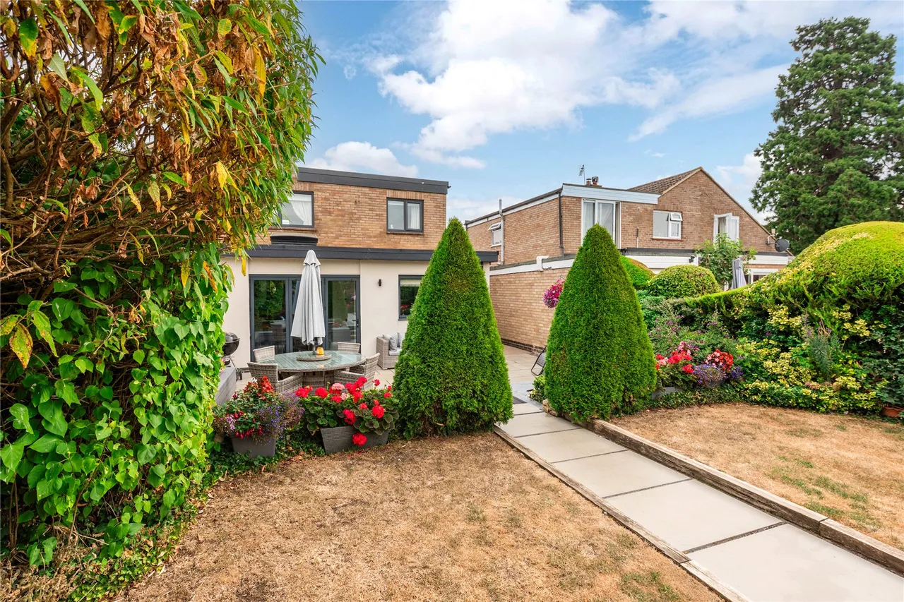 The Beeches, Deanshanger, MK19, photo 11