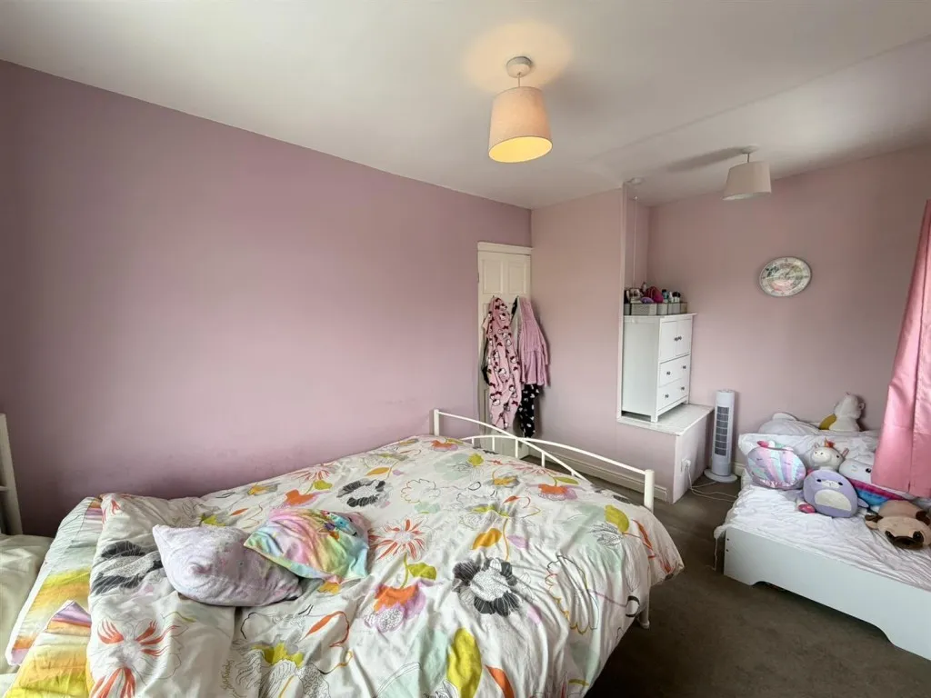 Main Street, Wilsden, BD15, photo 18