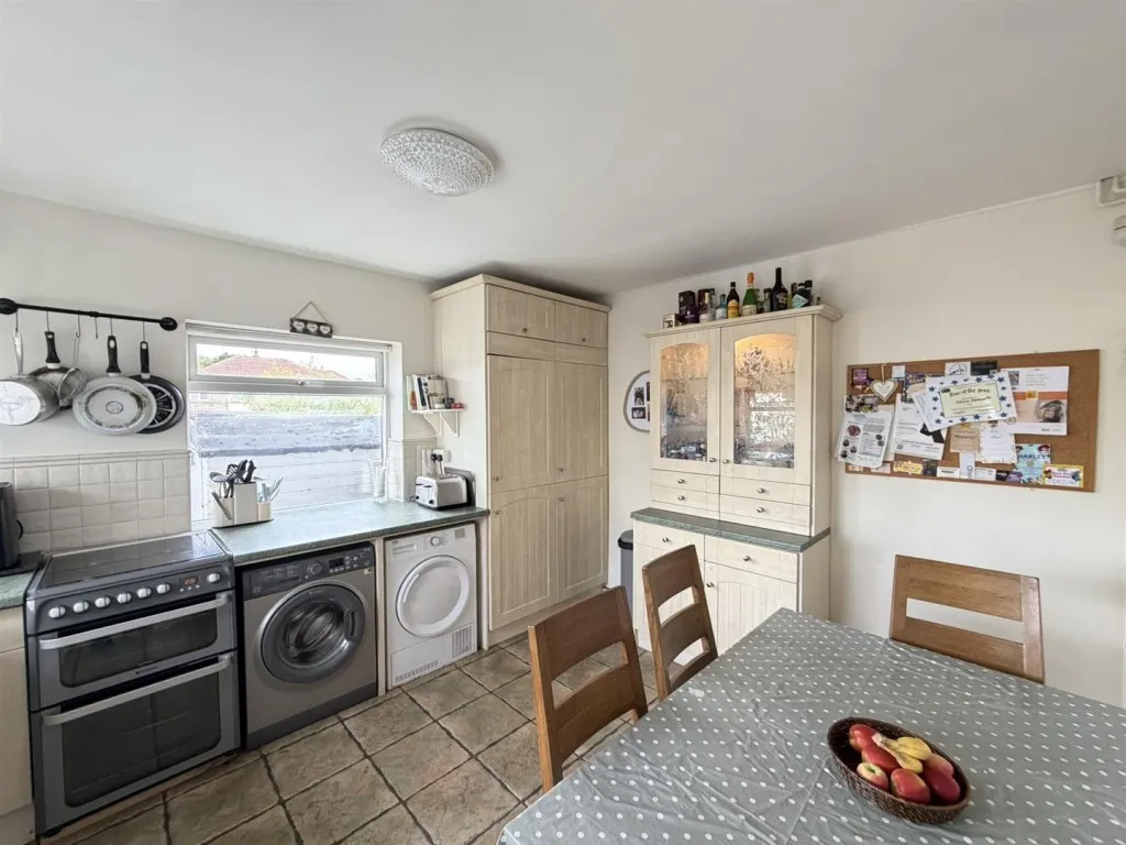 Main Street, Wilsden, BD15, photo 10
