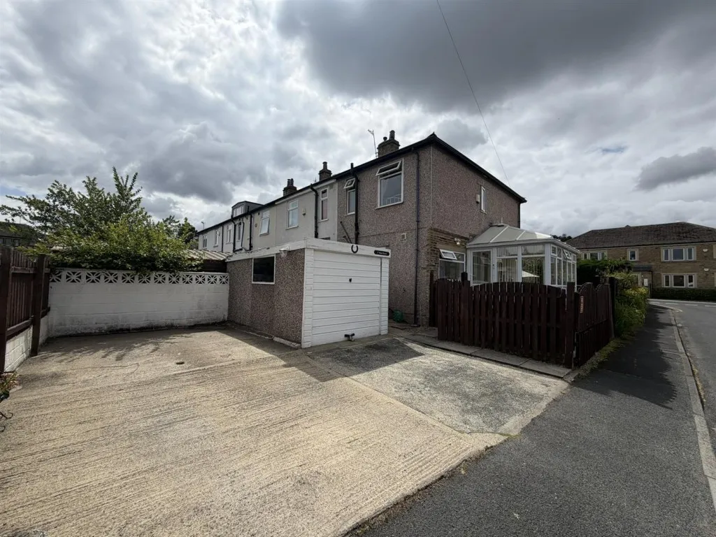 Main Street, Wilsden, BD15, photo 6
