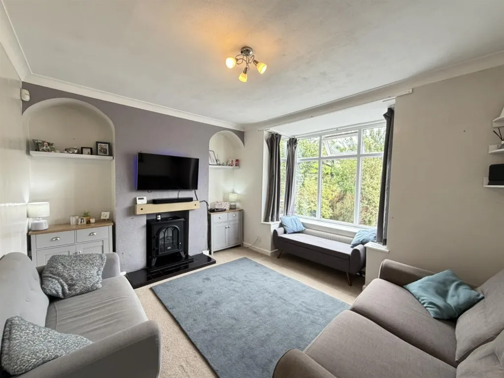 Main Street, Wilsden, BD15, photo 7