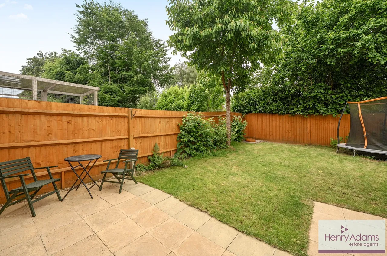 Weald Way, Petersfield, GU31, photo 15