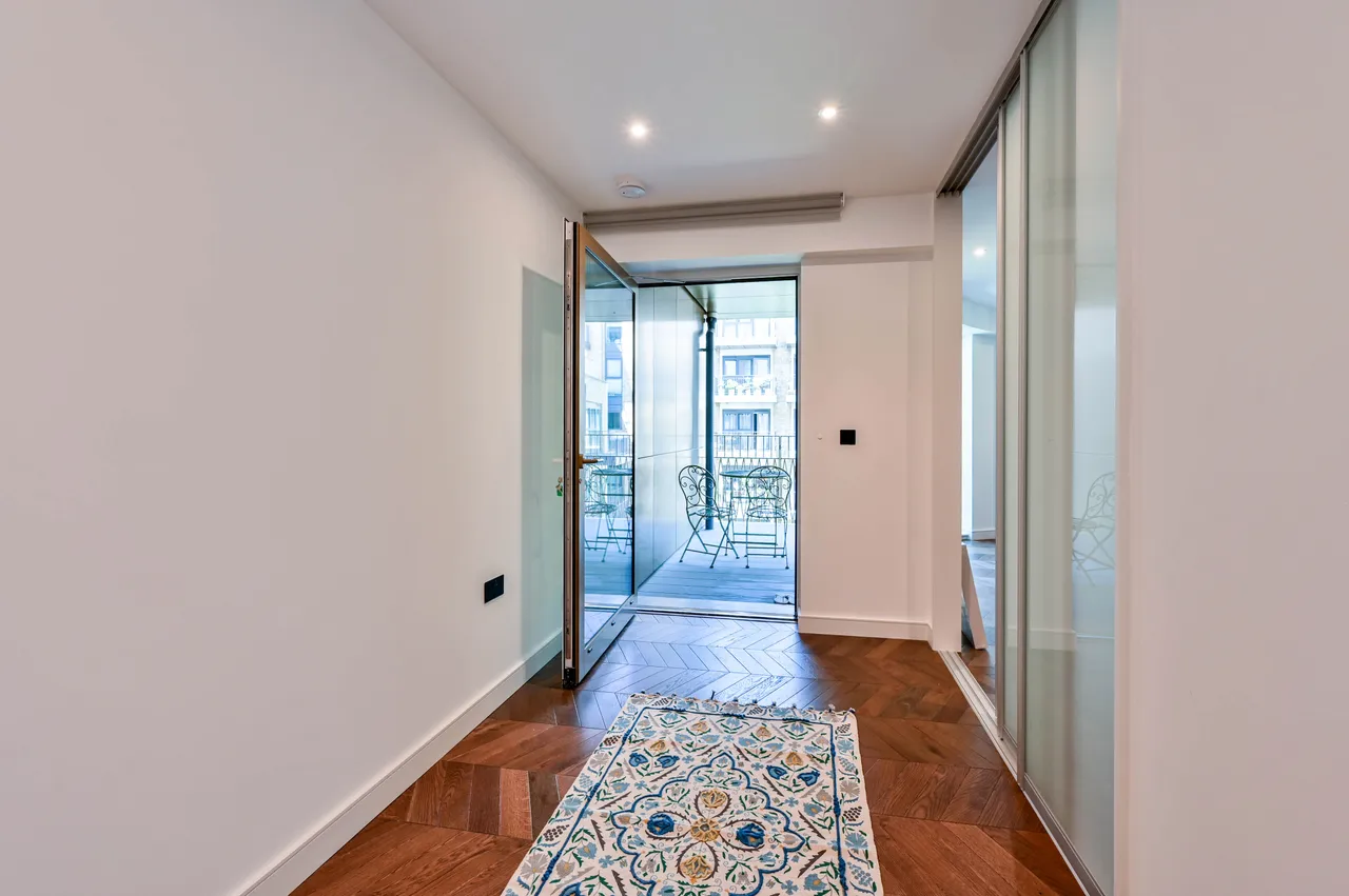 Kingston Upon Thames, KT1, photo 11
