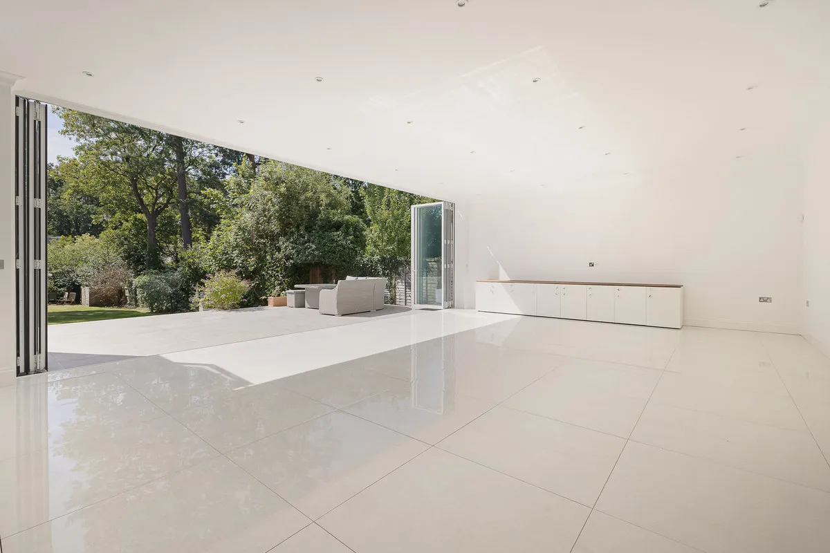 Links Green Way, Cobham, KT11, photo 7