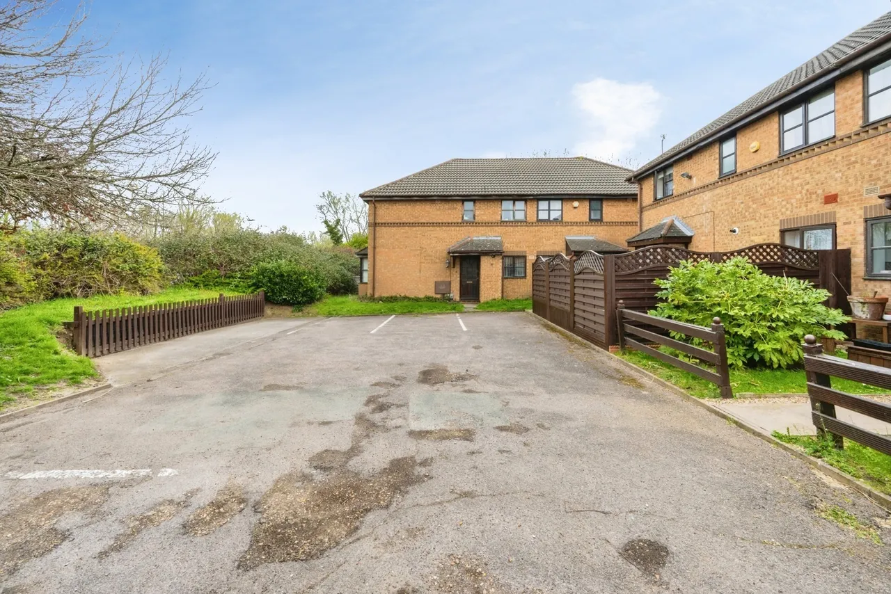 Poppyfields, Bedford, Bedfordshire, MK41, photo 13