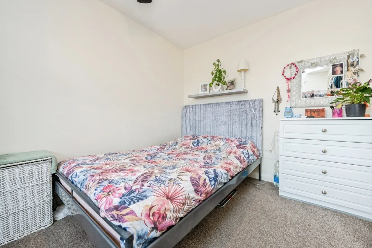 Poppyfields, Bedford, Bedfordshire, MK41, photo 24