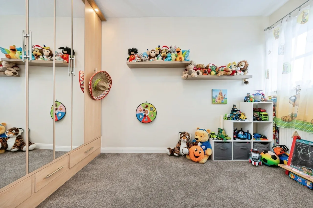 Poppyfields, Bedford, Bedfordshire, MK41, photo 22