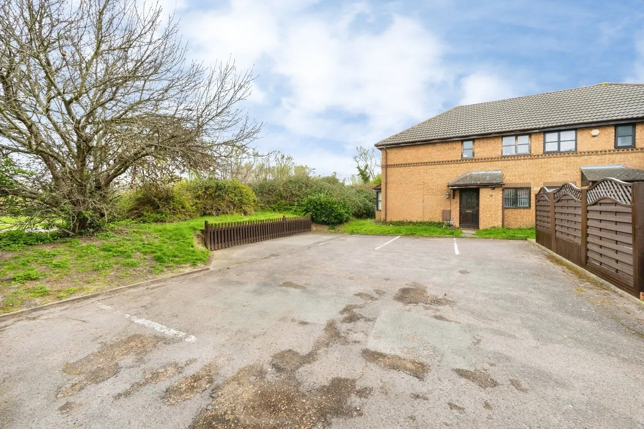 Poppyfields, Bedford, Bedfordshire, MK41, photo 19