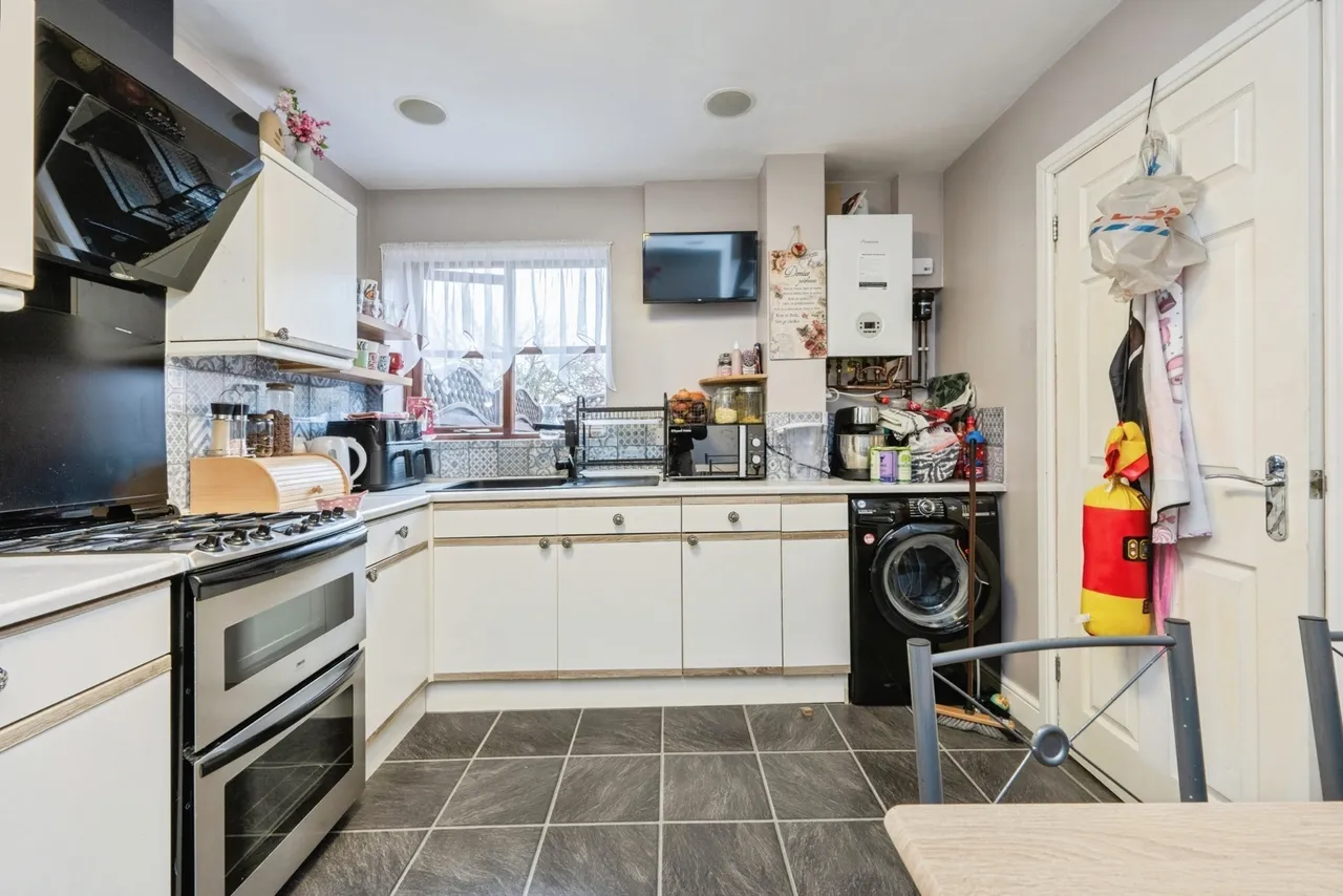 Poppyfields, Bedford, Bedfordshire, MK41, photo 5