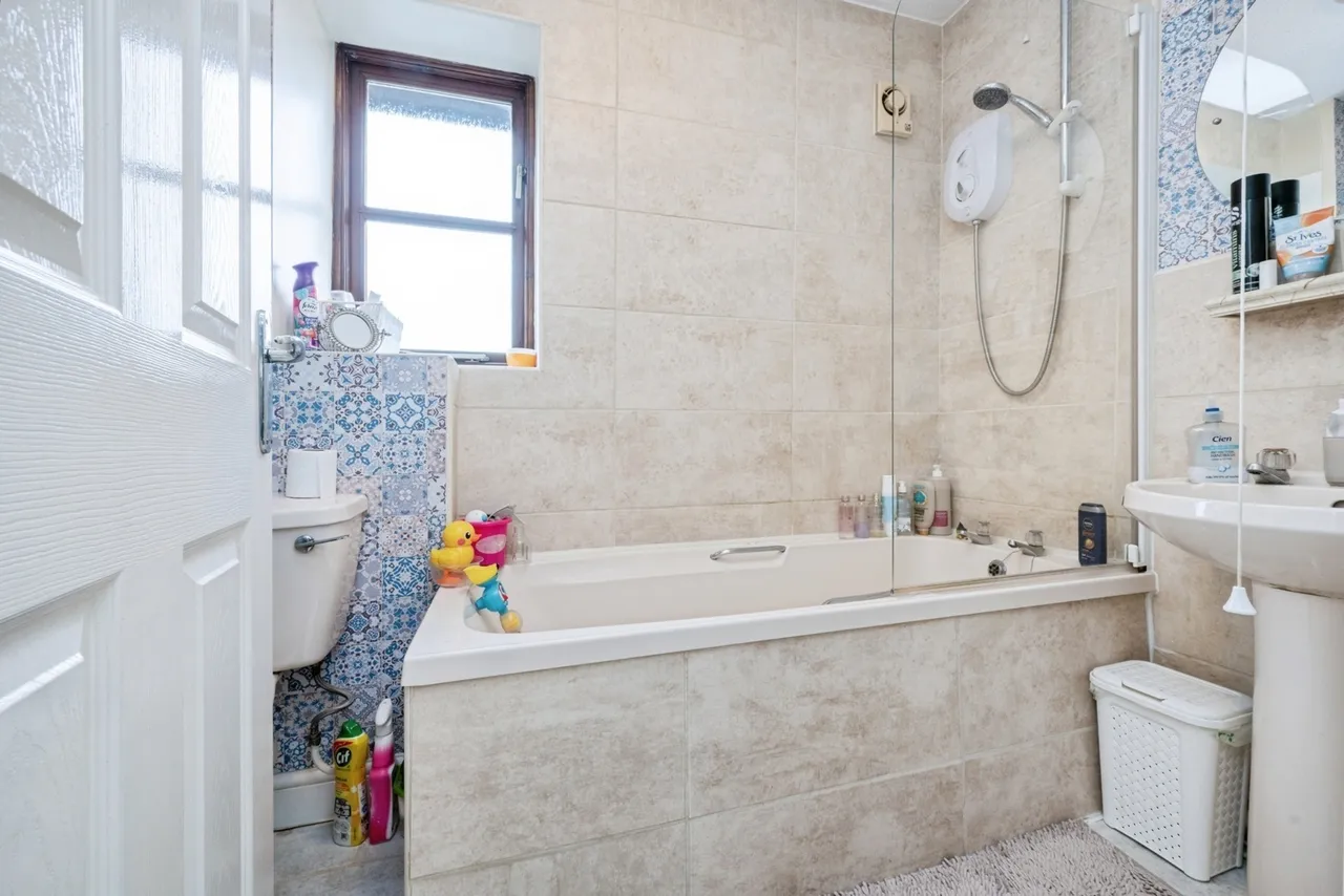 Poppyfields, Bedford, Bedfordshire, MK41, photo 17