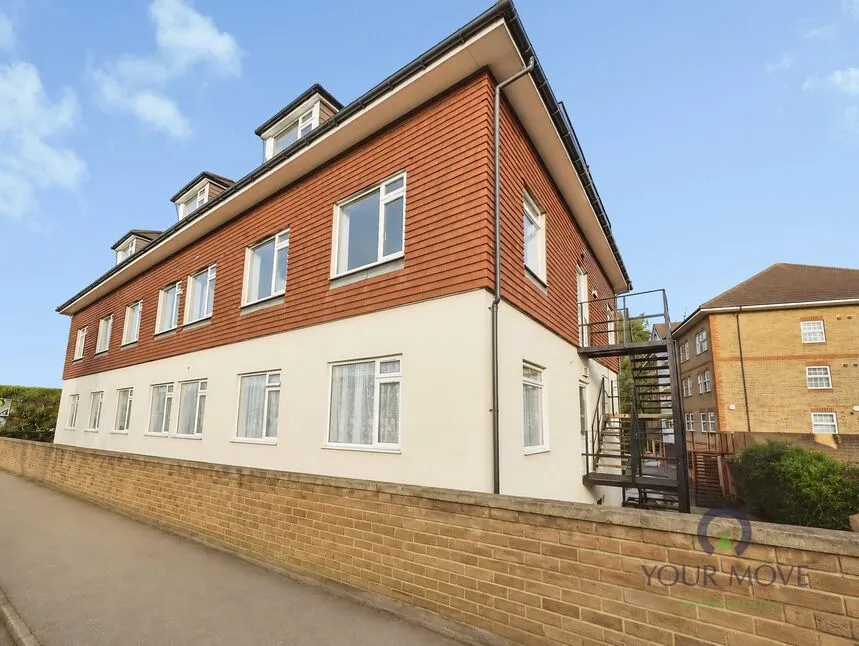 2 bed flat for sale — Canning Street, Maidstone, Kent, ME14