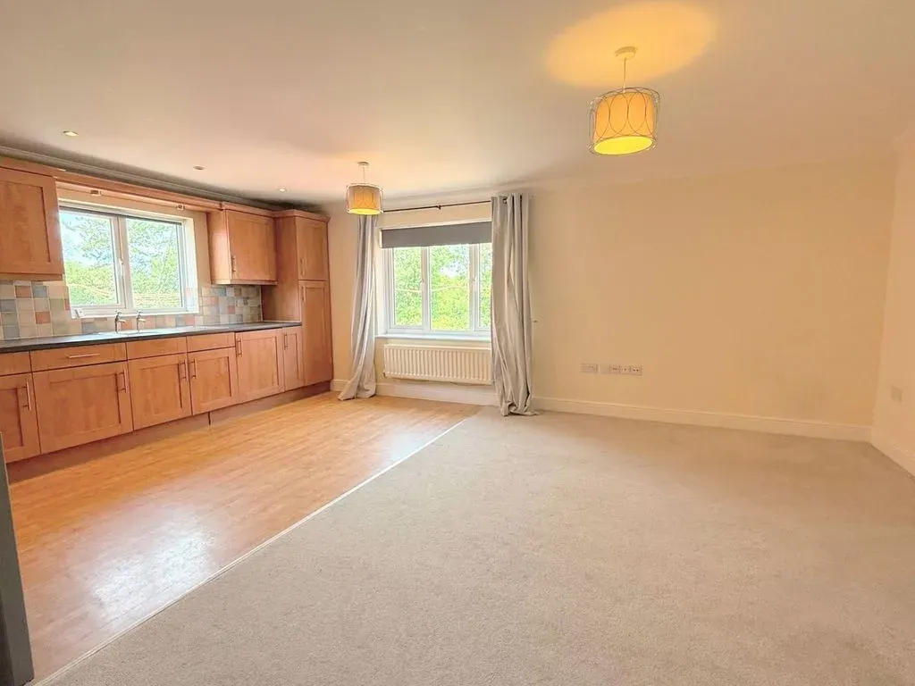 Kirkwood Grove, Medbourne, Milton Keynes, Buckinghamshire, MK5 6FP, photo 2