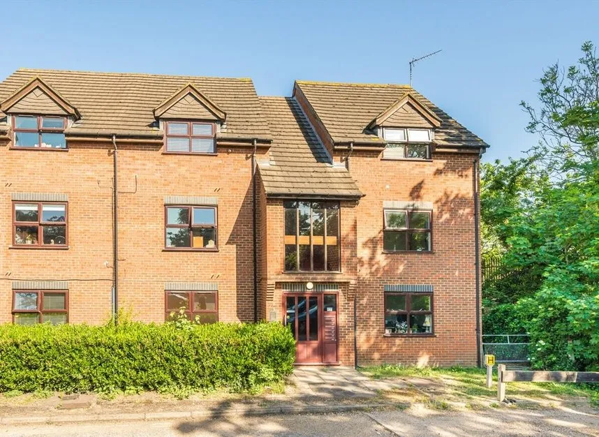 1 bed flat to rent — Butterfield Close, Twickenham, TW1