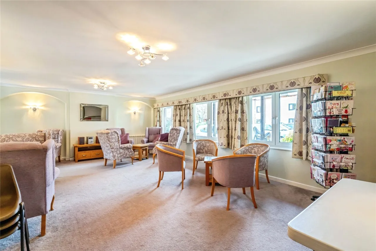 Henty Gardens, Chichester, PO19, photo 13