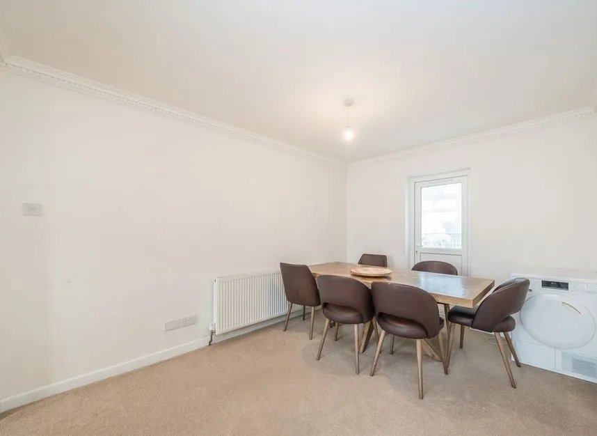Heath Road, Hounslow, TW3, photo 4