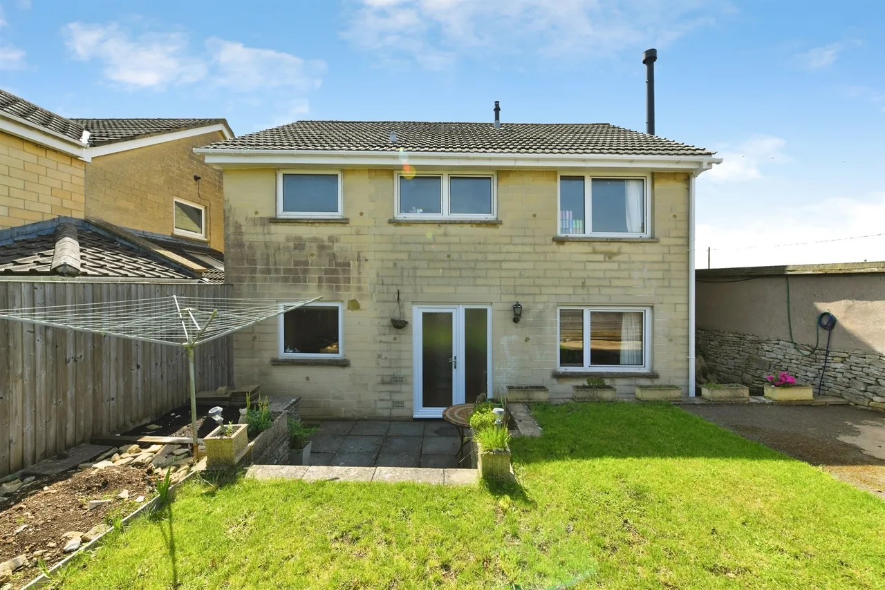 Grocyn Close, Colerne, SN14, photo 18