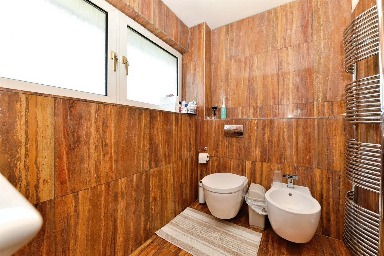 Grocyn Close, Colerne, SN14, photo 13