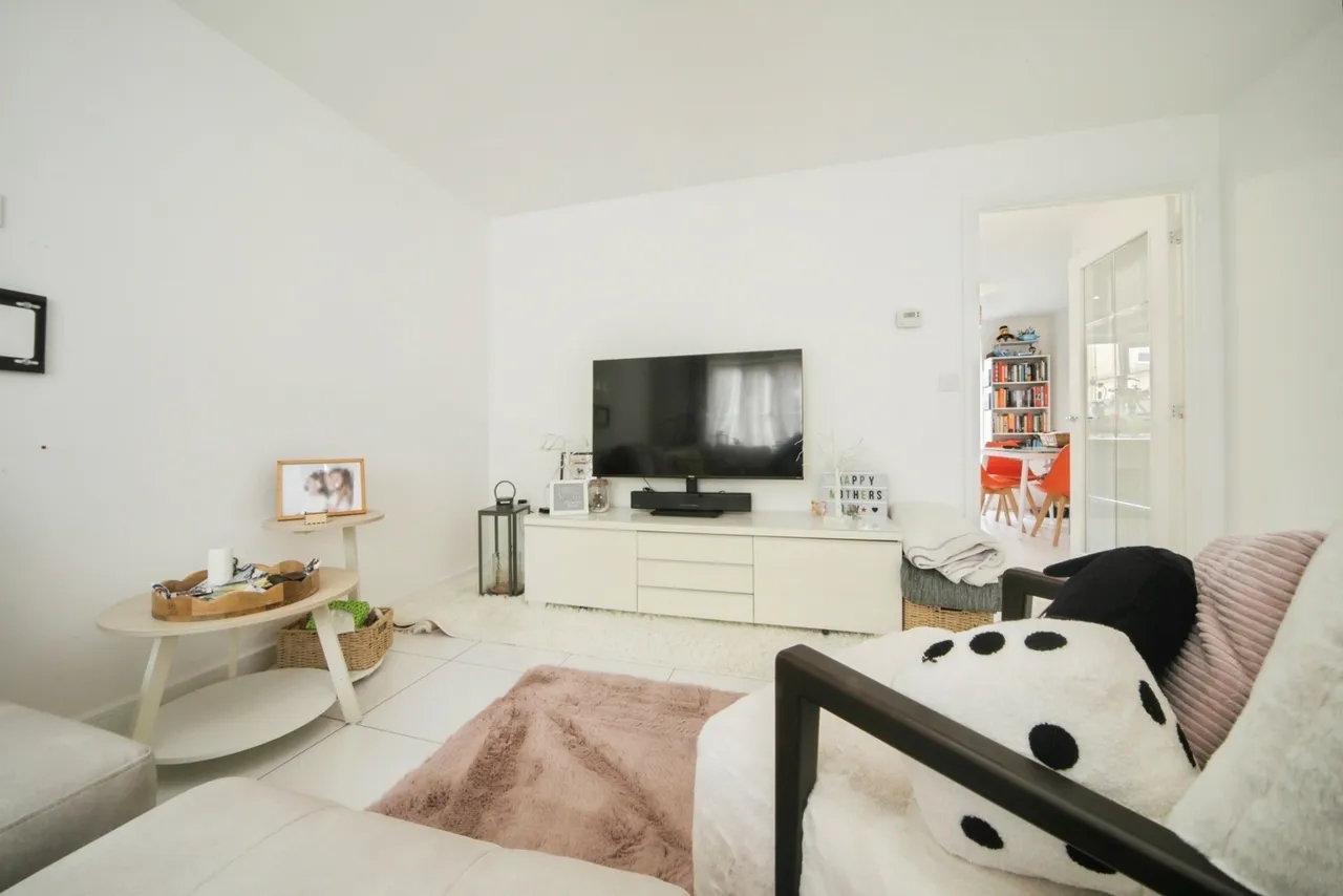 Jarmain Road, STOWMARKET, Suffolk, IP14, photo 6