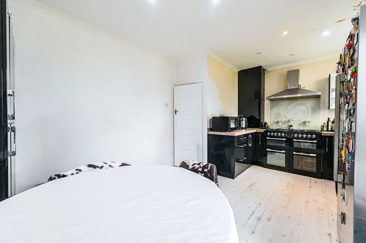 8 Bramdean Crescent, London, photo 10