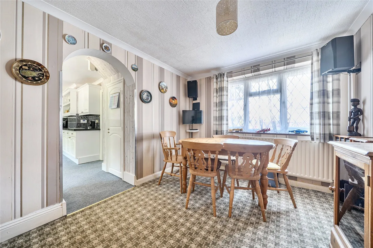 The Square, Paynesfield Road, Tatsfield, Westerham, TN16, photo 10