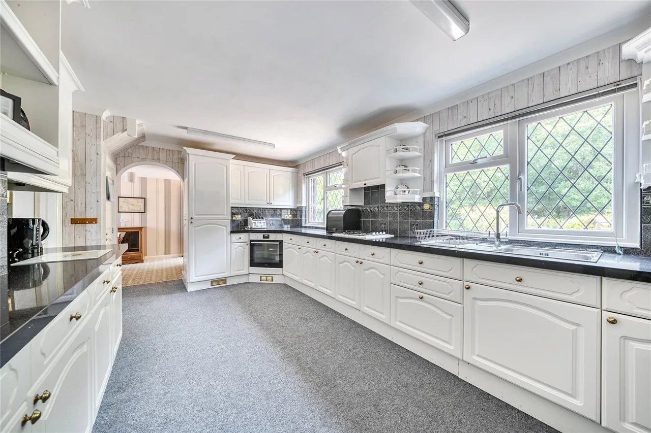 The Square, Paynesfield Road, Tatsfield, Westerham, TN16, photo 8