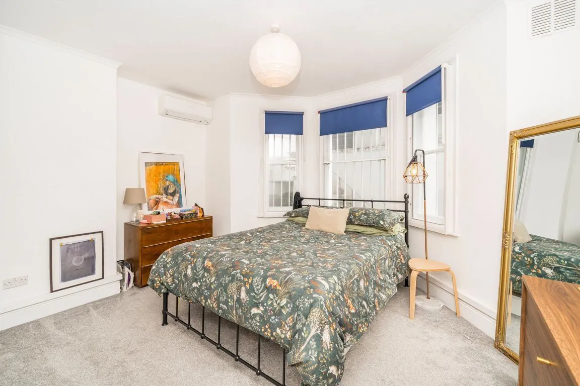 Elsham Road, W14, photo 3