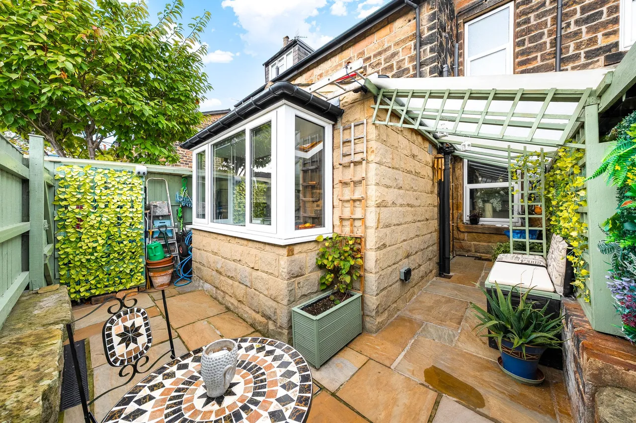 West Cliffe Terrace, Harrogate, HG2, photo 23