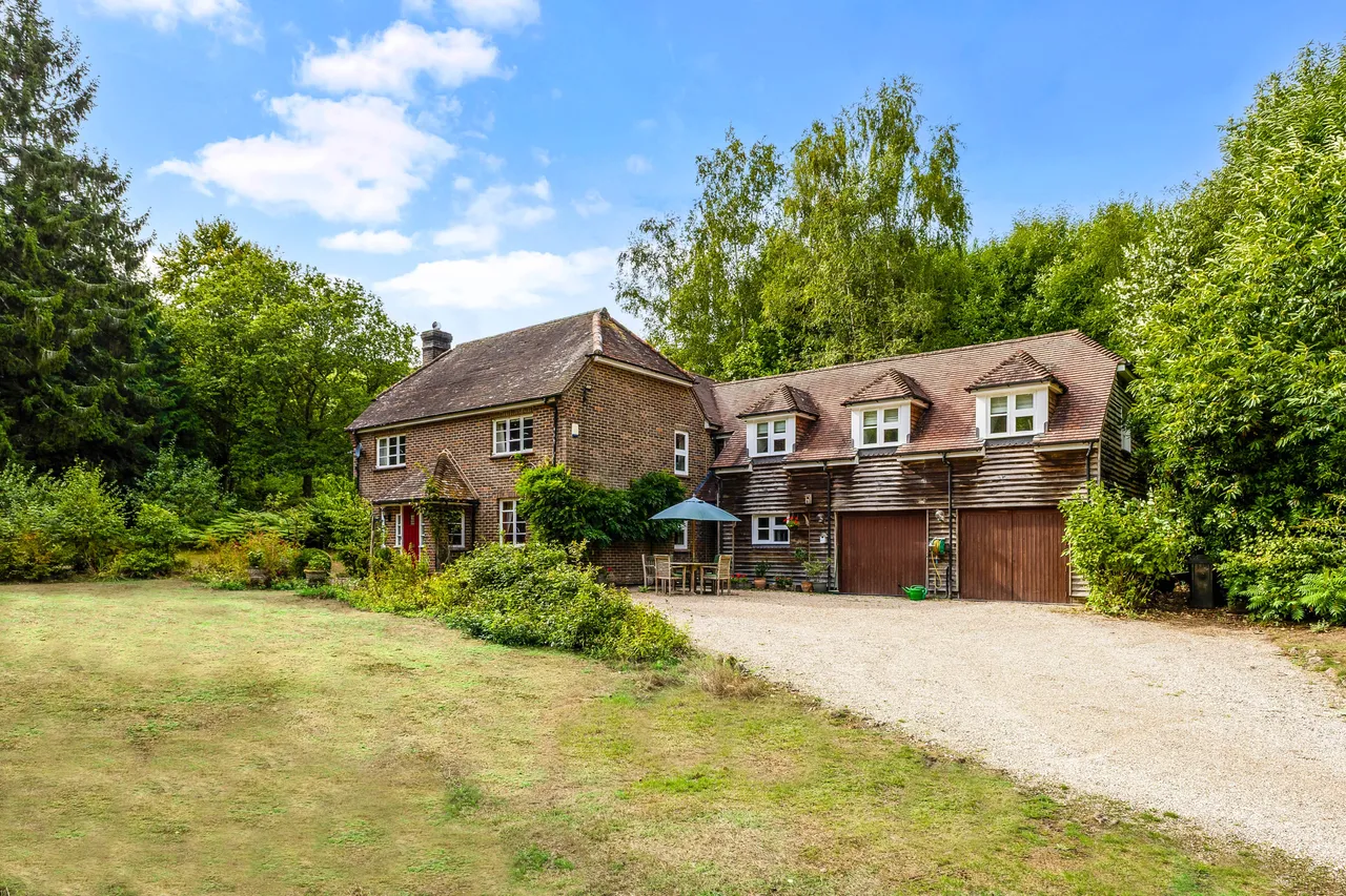 4 bed house for sale — Borden Wood, Nr Milland, GU30