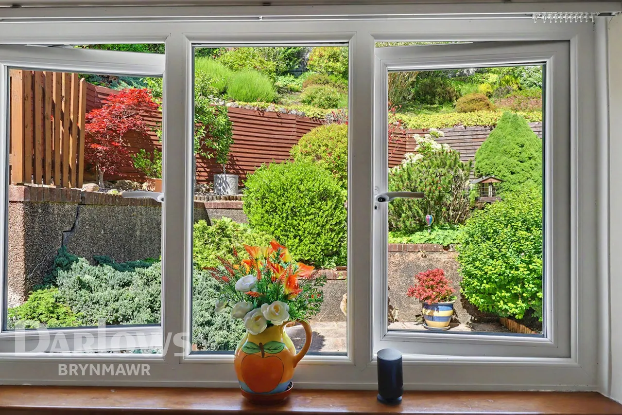 St Lukes Road, Tredegar, photo 12