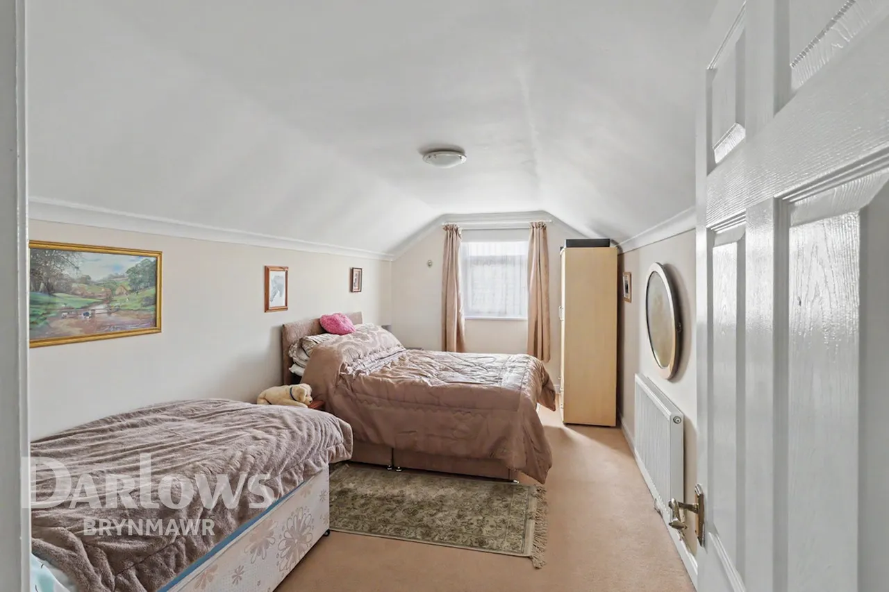St Lukes Road, Tredegar, photo 25