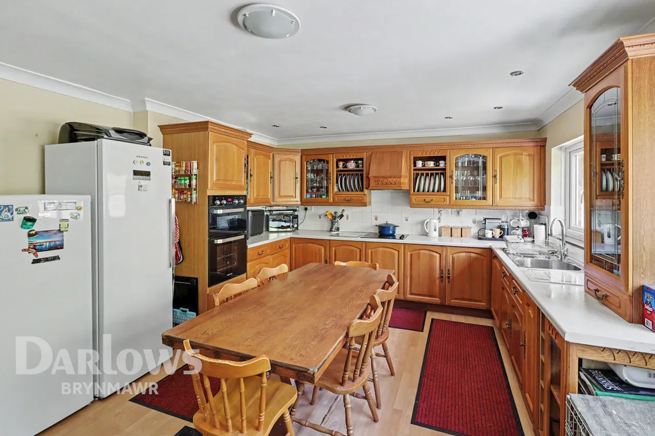 St Lukes Road, Tredegar, photo 10