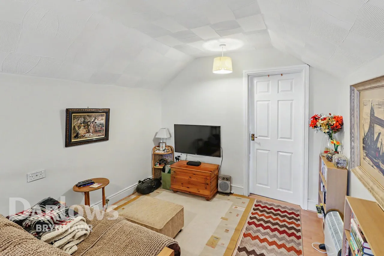St Lukes Road, Tredegar, photo 23