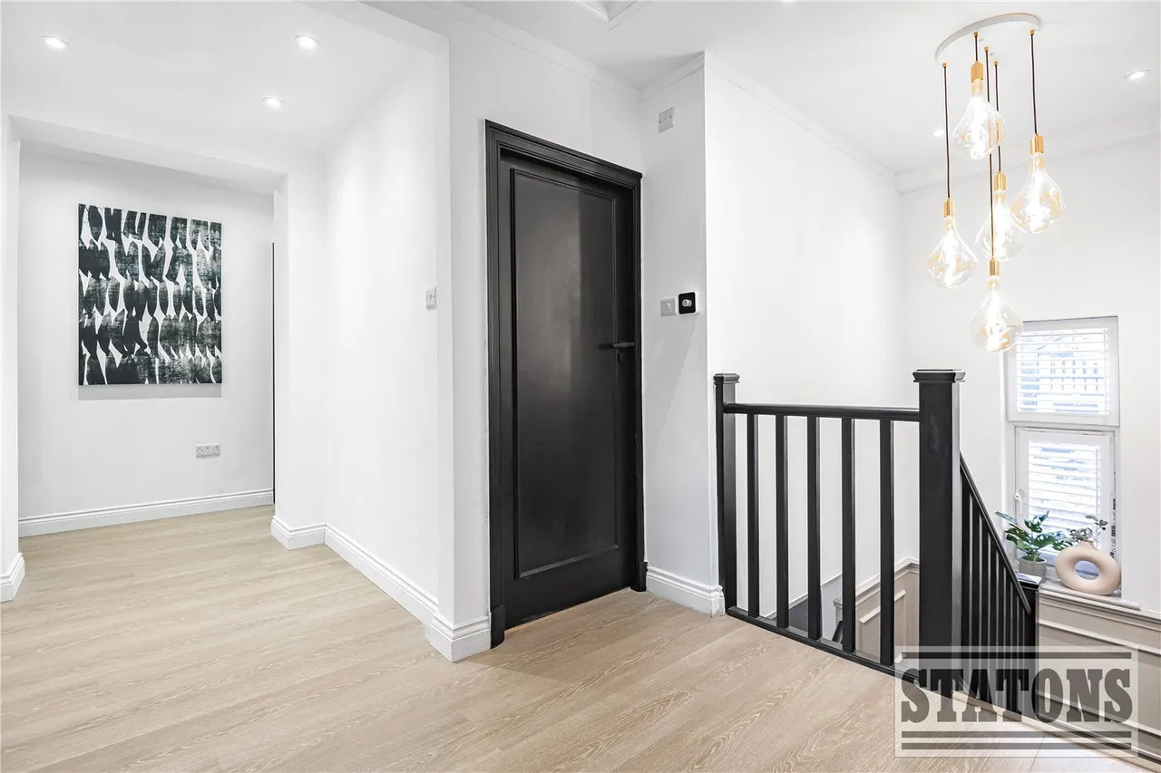 Lancaster Avenue, Hadley Wood, EN4 0ES, photo 15