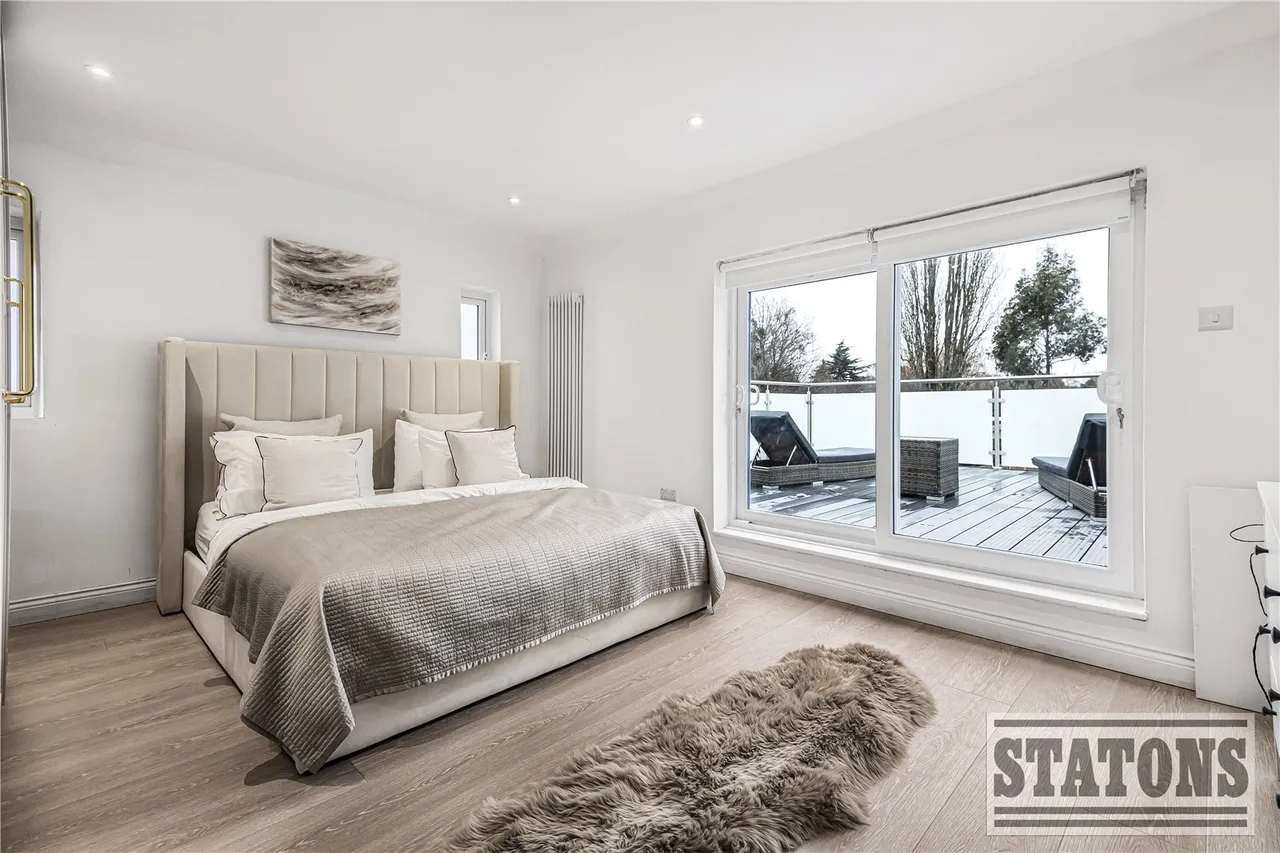 Lancaster Avenue, Hadley Wood, EN4 0ES, photo 16