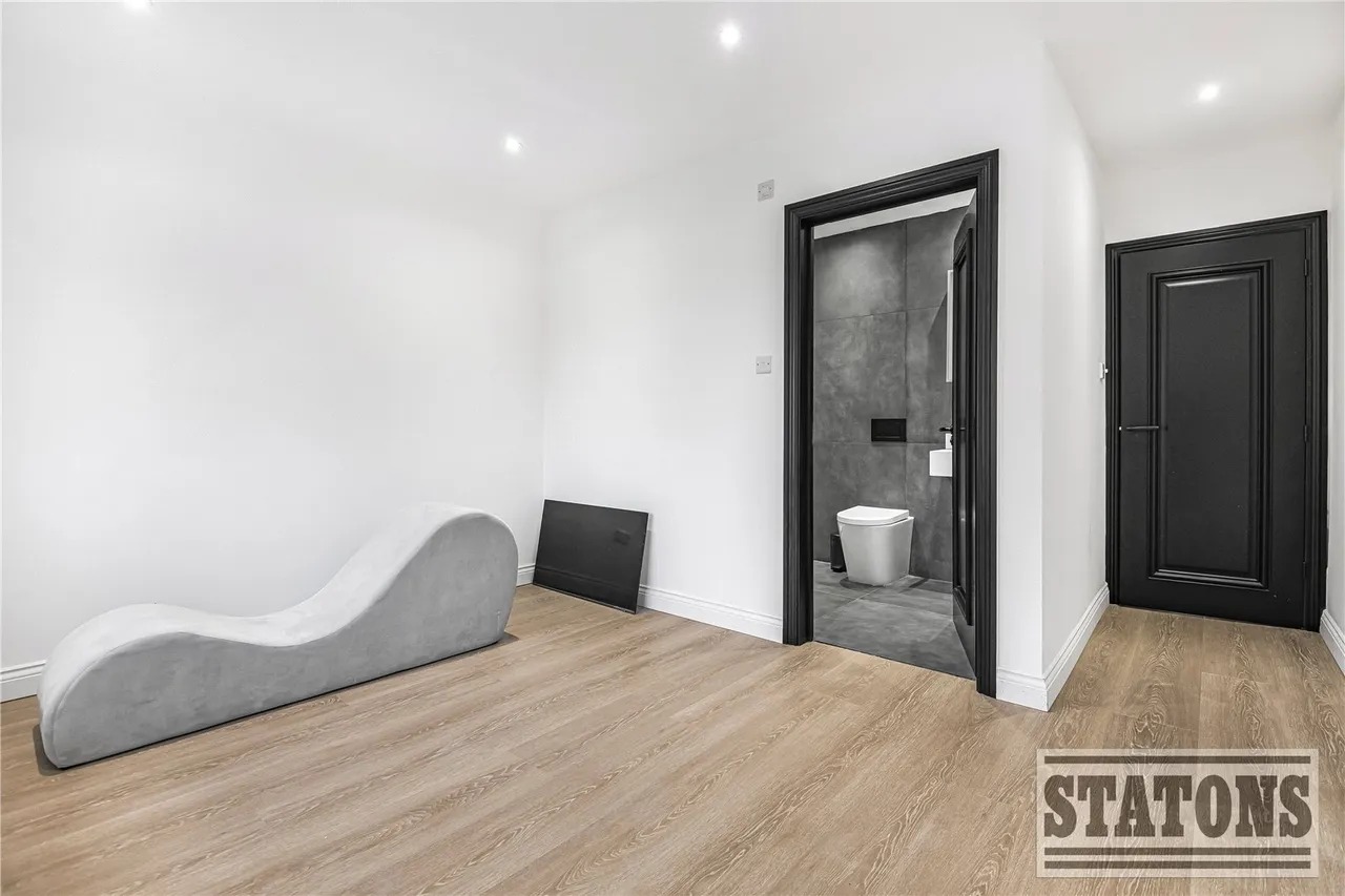 Lancaster Avenue, Hadley Wood, EN4 0ES, photo 23