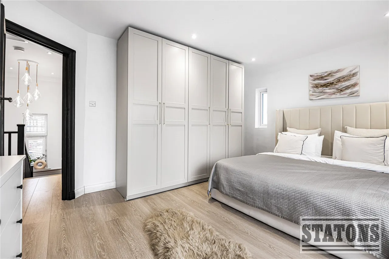 Lancaster Avenue, Hadley Wood, EN4 0ES, photo 17