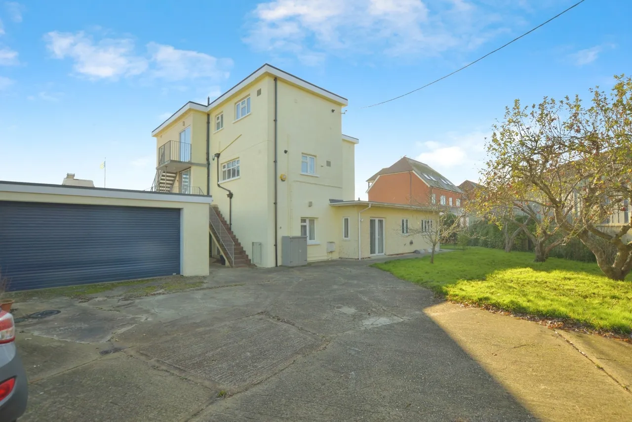 Seawall, Dymchurch, Romney Marsh, Kent, TN29, photo 12