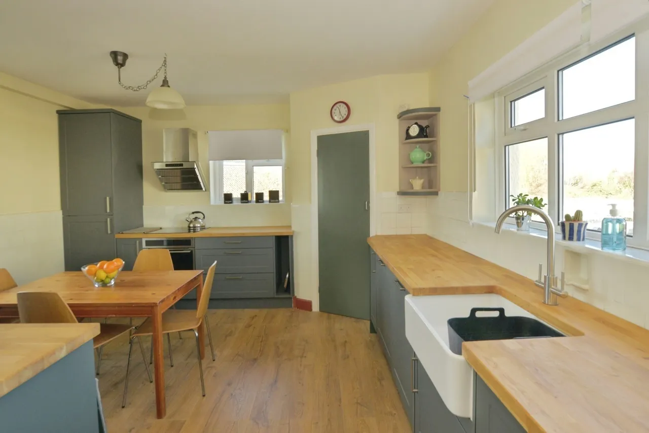 Seawall, Dymchurch, Romney Marsh, Kent, TN29, photo 5
