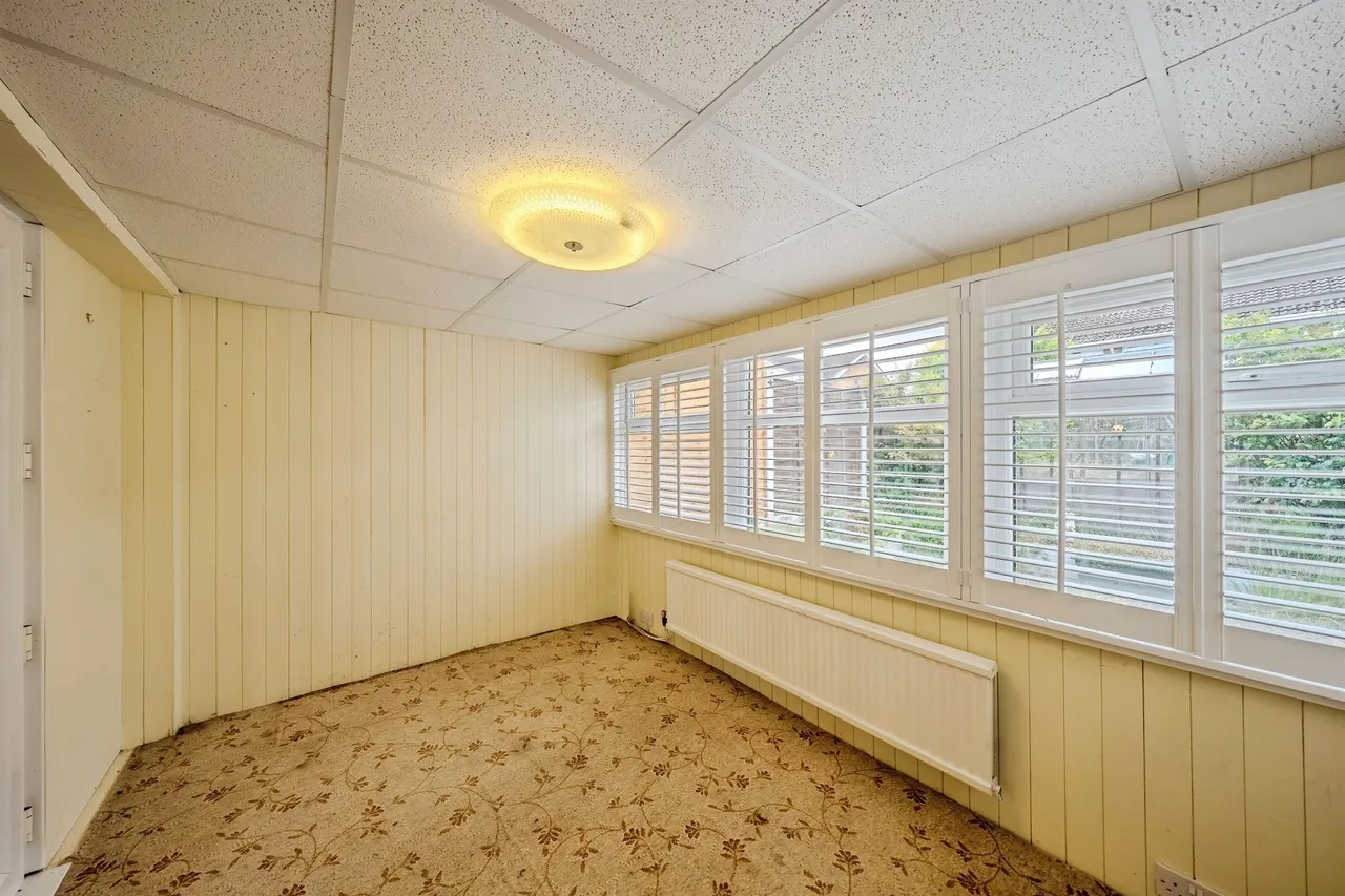 Tennyson Road, Caldicot, NP26, photo 11