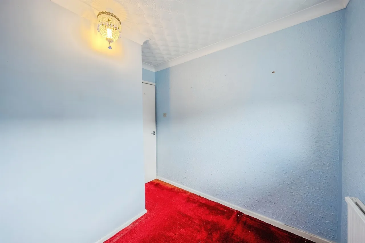 Tennyson Road, Caldicot, NP26, photo 23