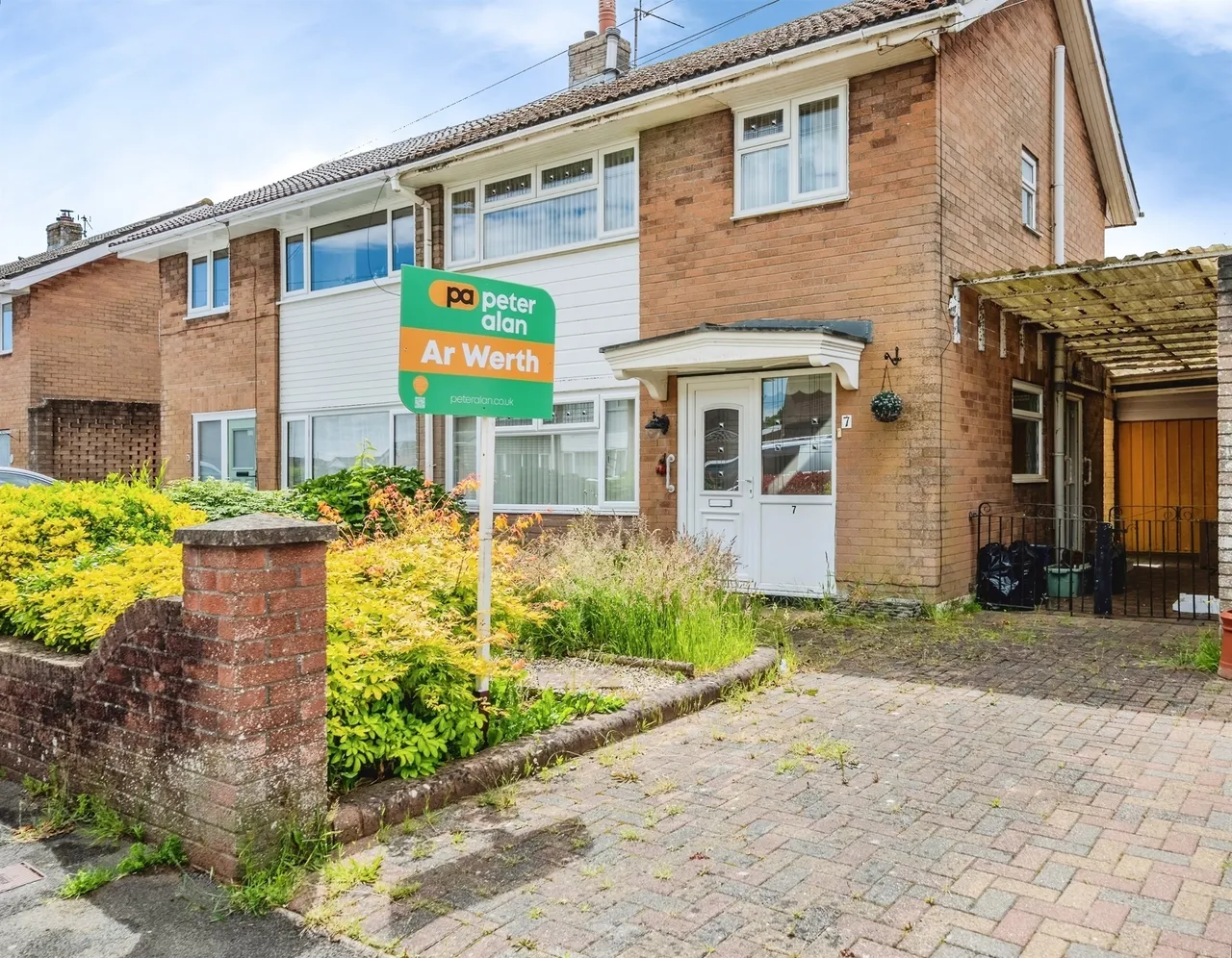 3 bed house for sale, Tennyson Road, Caldicot, NP26